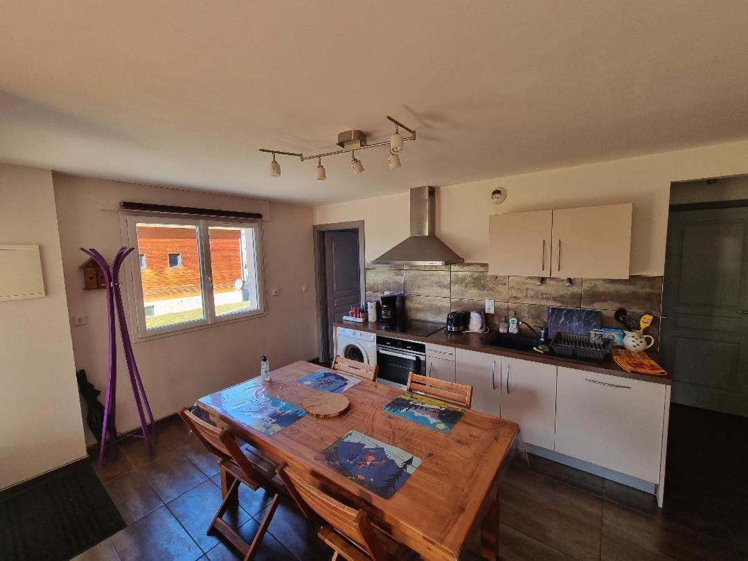 Magnifique Appartement A La Montagne Classe 4 Etoiles Chapelle-des-Bois Zewnętrze zdjęcie
